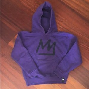 Girls M Mammoth sweatshirt